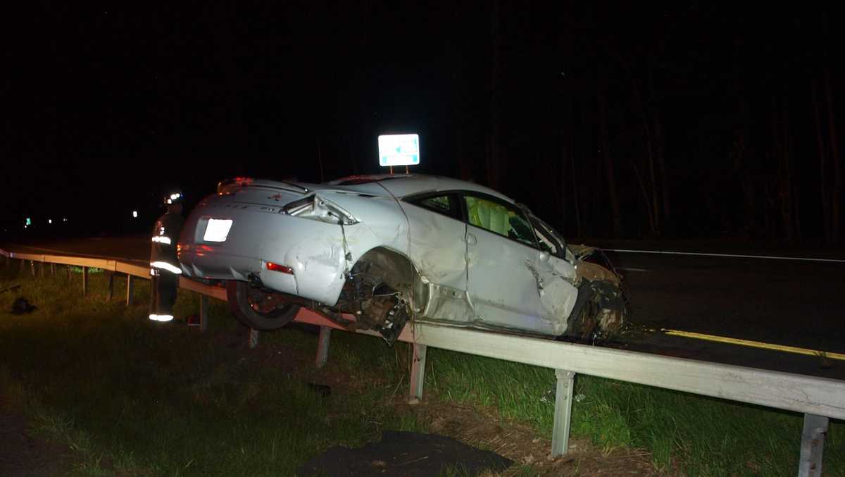 Serious crash shuts down Everett Turnpike in Merrimack