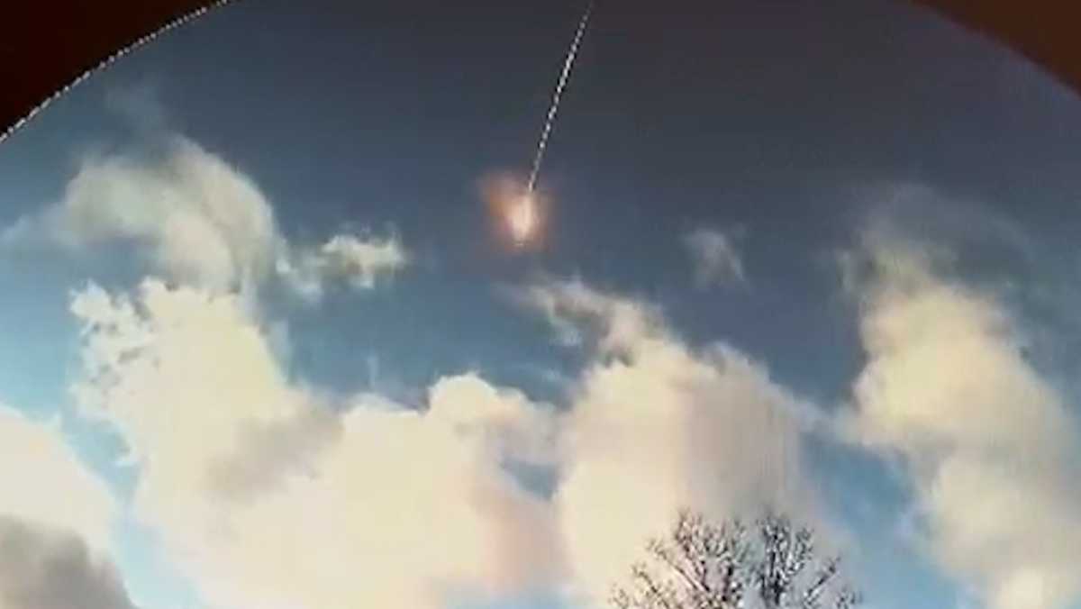 7-ton asteroid, 6 foot asteroid creates fireball over PA, Ohio