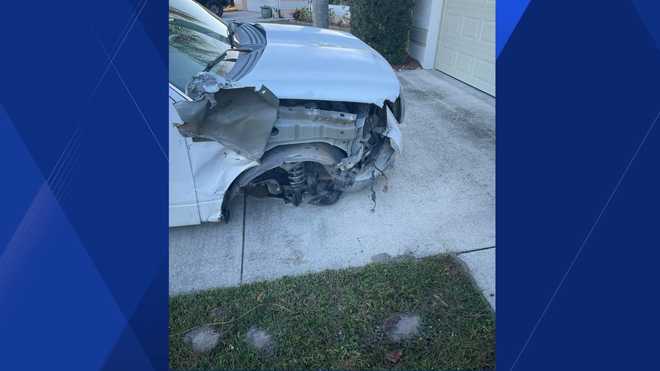 Metro Pkwy hit-and-run crash suspect vehicle 1-1-26