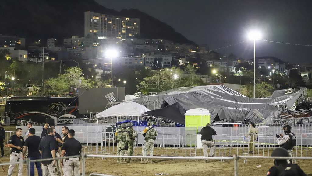 Nine Killed, Over 60 Injured as Stage Collapses at Mexican Campaign Rally