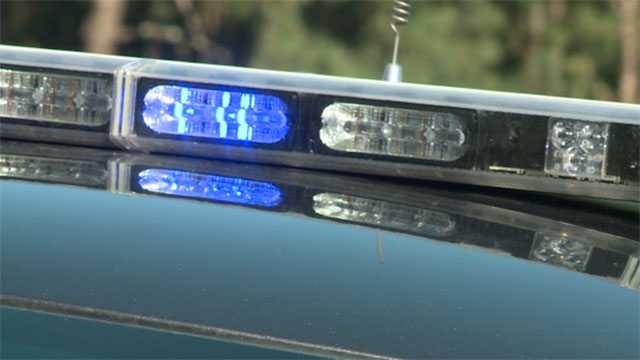 Trailer comes off truck on interstate, strikes bicyclist, killing him - Vimarsana News