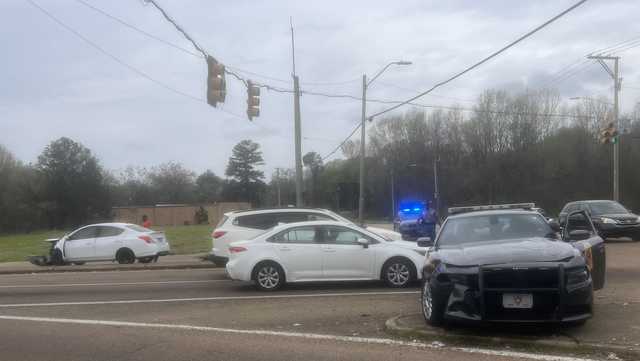 MHP trooper involved in crash - Vimarsana News