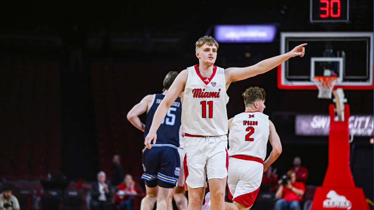 Miami RedHawks crack AP Top 25 for first time since 1999, thanks to 19 ...