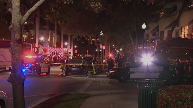 Miami Cafe Crash 1 Dead 6 Hurt After Woman Parking Bentley Accidentally Hits Gas