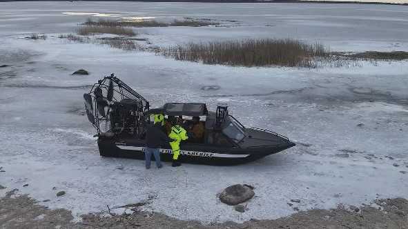 South Carolina man dies after falling off snowmobile into ice - Vimarsana News