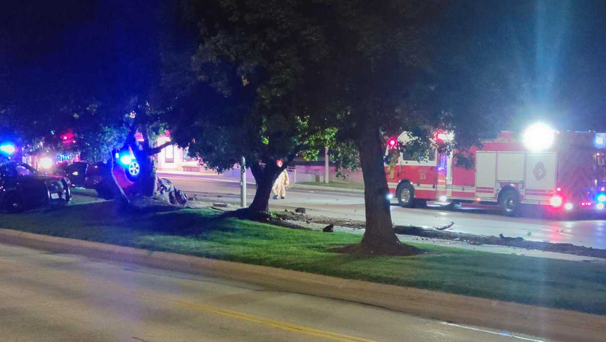 1 person dead 2 taken to hospital in rollover crash near UNO - KETV