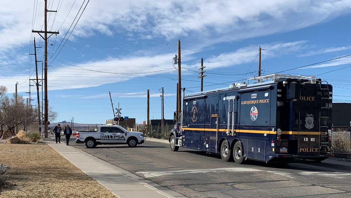 Man found dead inside Albuquerque home