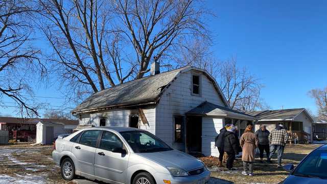 Council Bluffs firefighters find man, dog dead after house fire - Vimarsana News