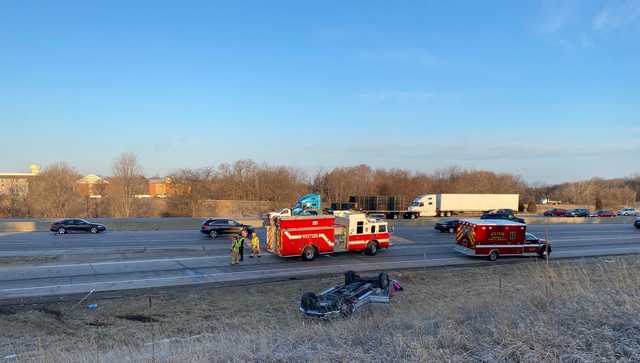 Rollover crash on Interstate 35/80 at University Avenue causes traffic backup - Vimarsana News