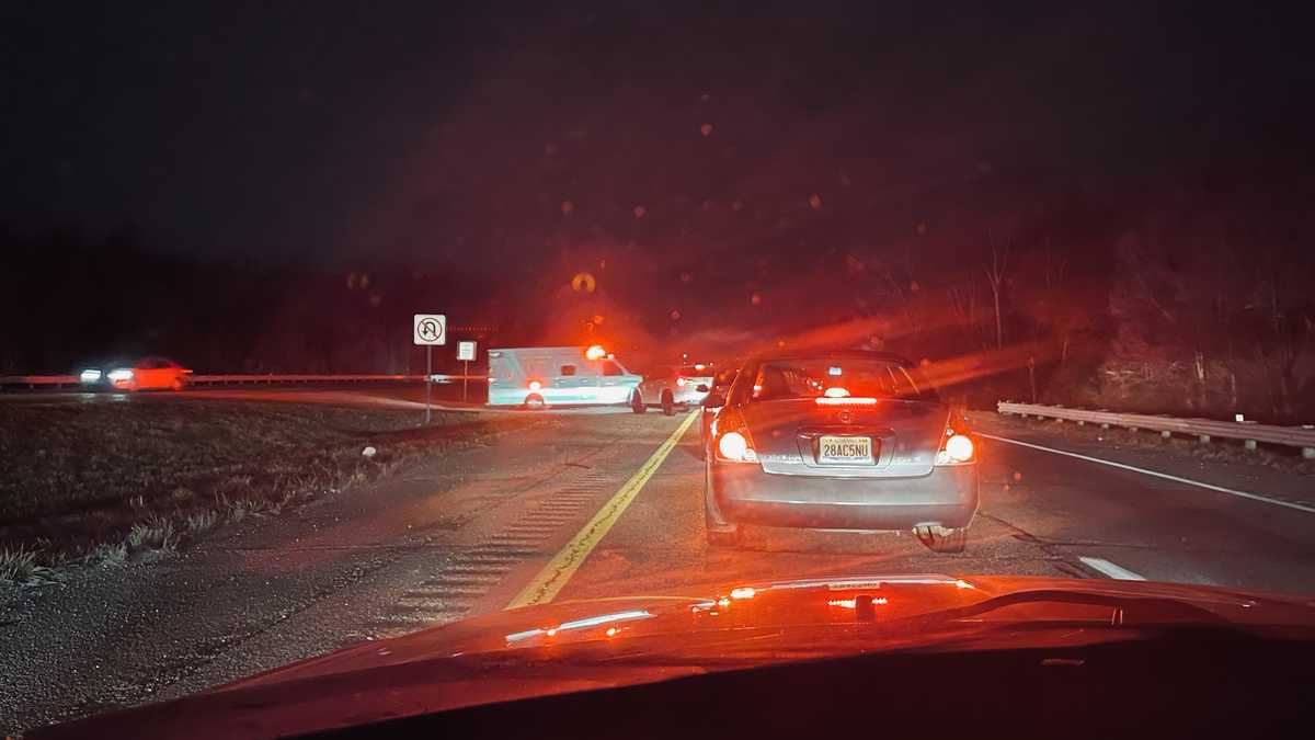 Lanes reopened after crash on I-74 westbound blocks traffic