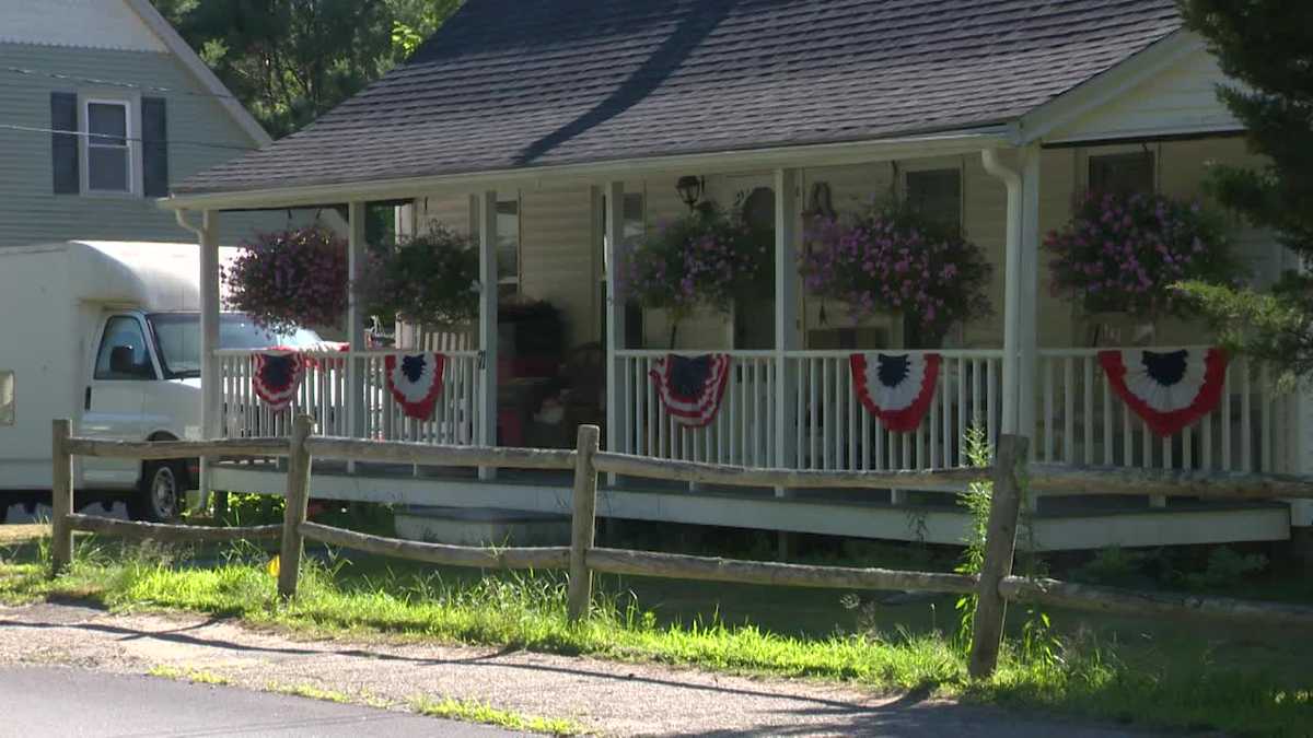 Homeowner catches woman breaking into home