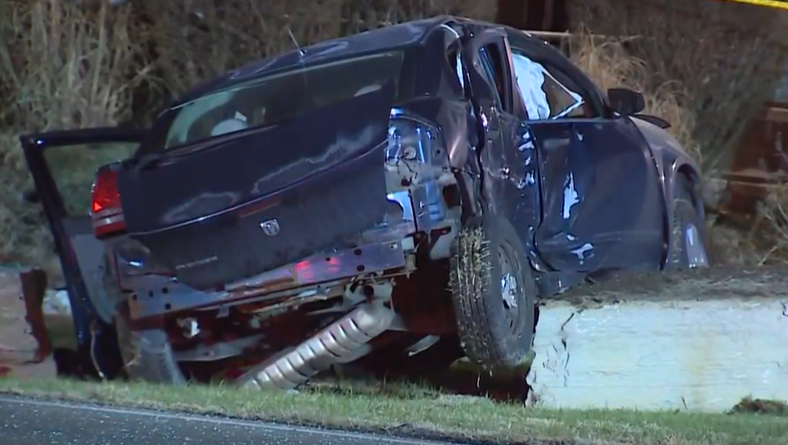 Police: 8 people treated for injuries after crash involving 2 cars in Middletown