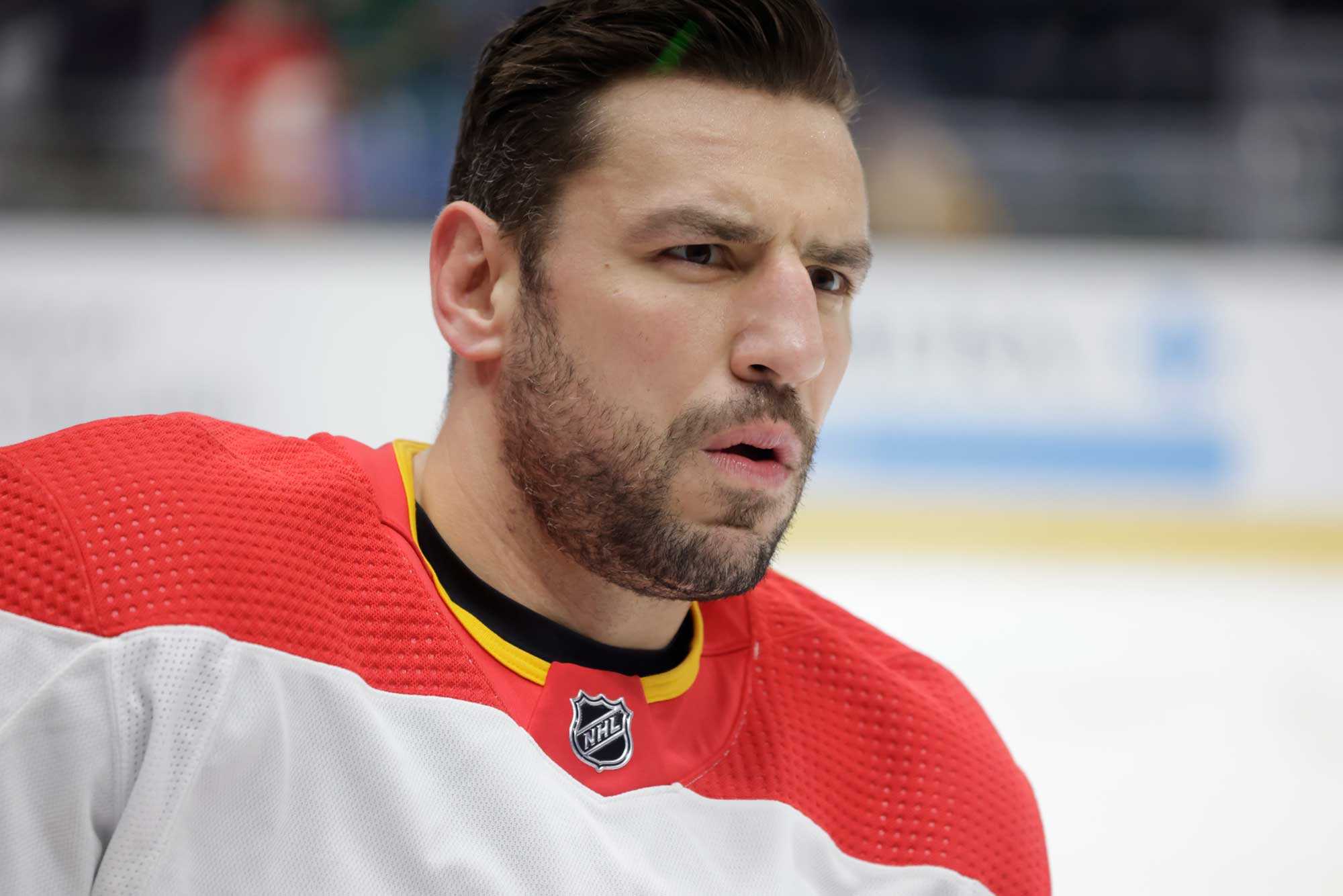 Reports: Milan Lucic may be on his way back to the Bruins