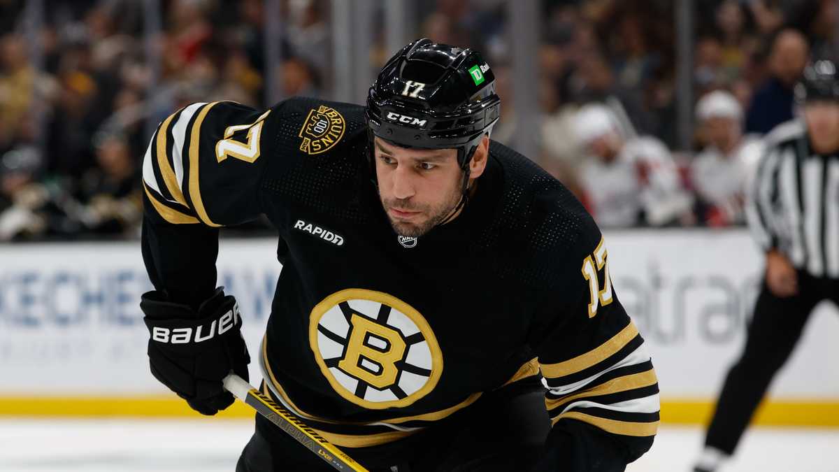 O veterano dos Bruins, Milan Lucic, foi preso na manhã de sábado em Boston