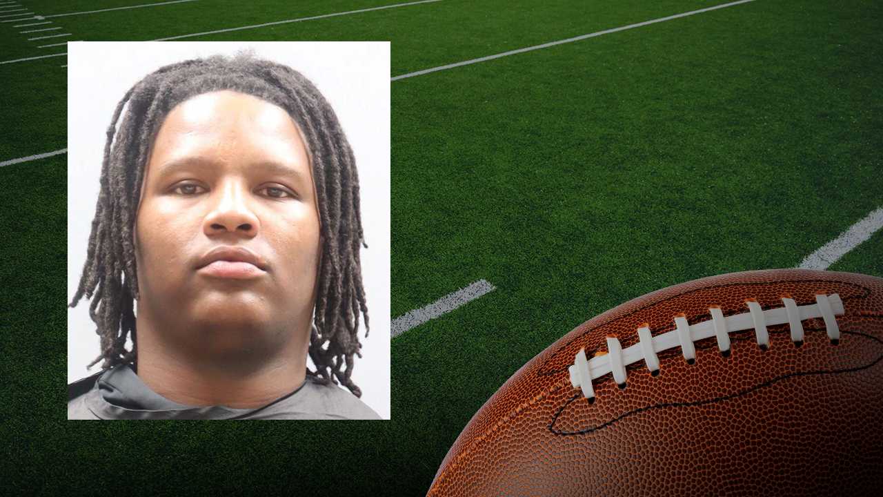 wyff4.com - Stephanie Moore - University of South Carolina football player arrested, deputies say
