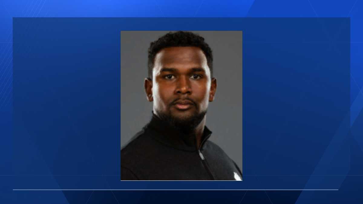 Nebraska safeties coach reportedly leaving Huskers for NFL job