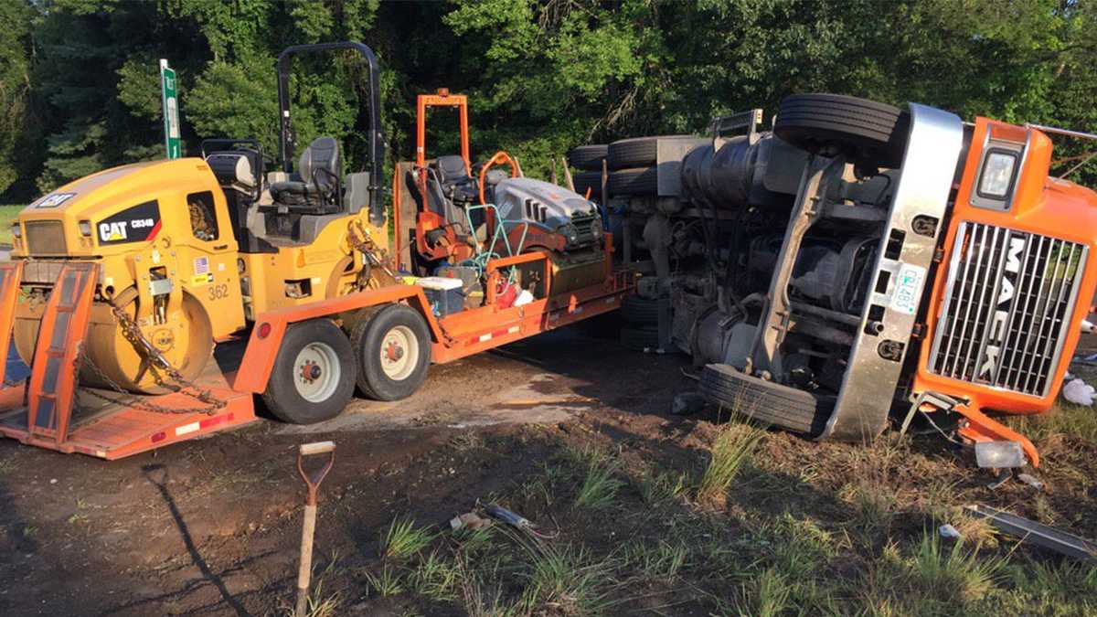 Route 13 temporarily closes in both directions in Milford after crash