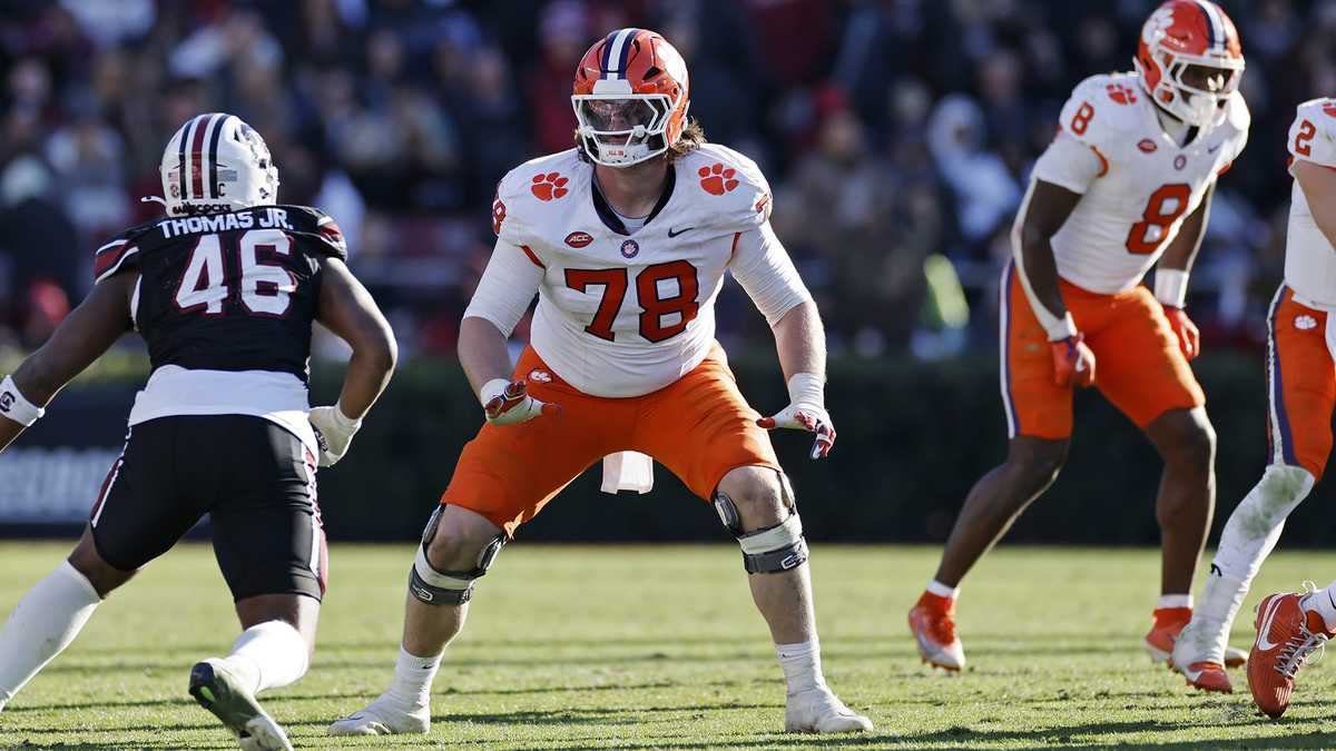 Steelers take Blake Miller from Clemson with first-round pick in AP Mock Draft