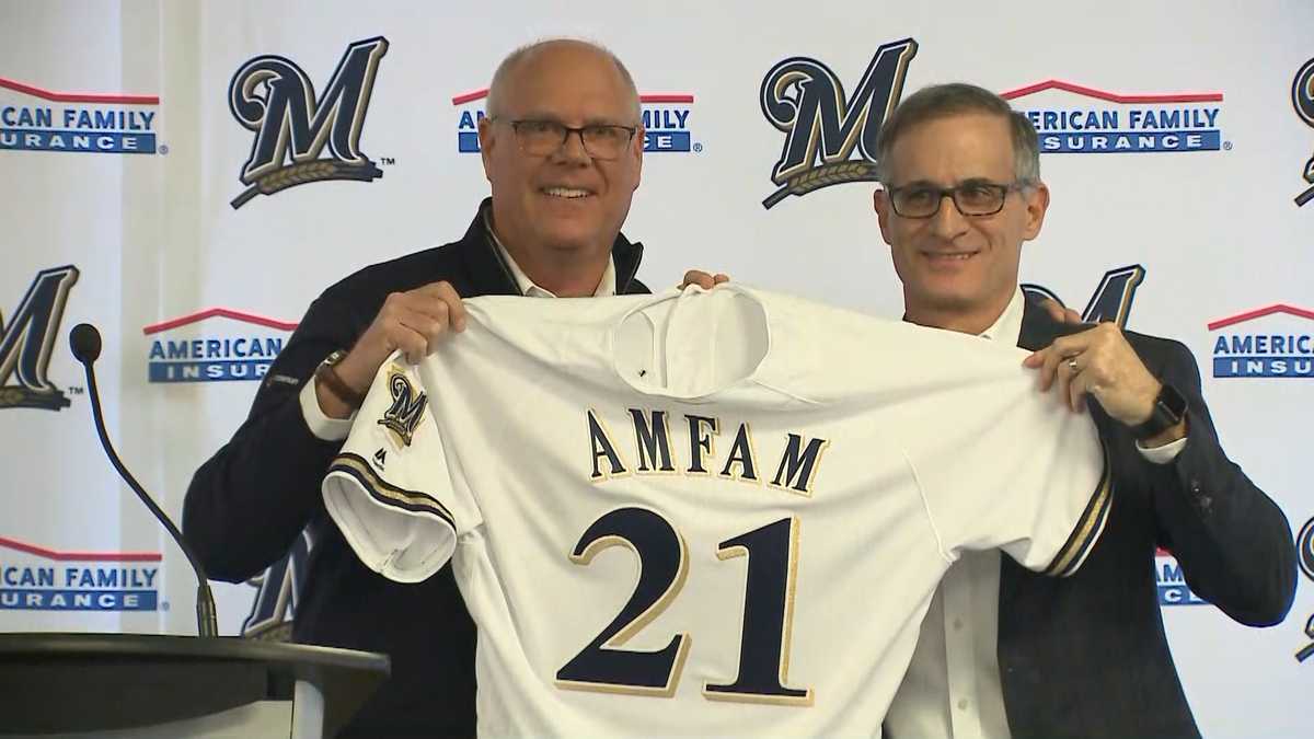 New CEO says Klement's dropped by Milwaukee Brewers as sausage sponsor -  Milwaukee Business Journal