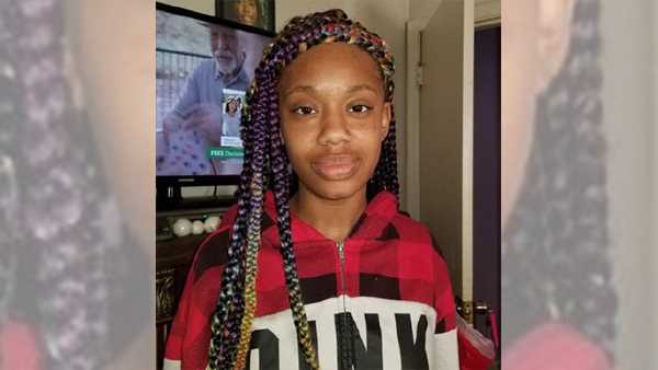 Police search for missing 15-year-old girl out of College Hill