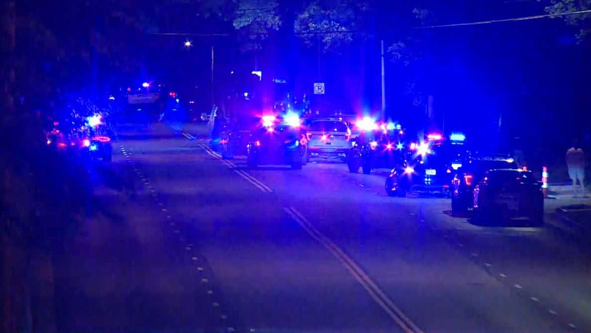 Police chase ends in Prairie Village; driver refuses to get out of vehicle