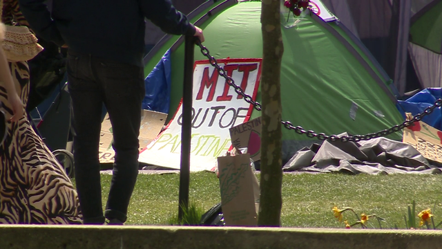 Another Boston-area university may soon clear pro-Palestinian encampment - Vimarsana News