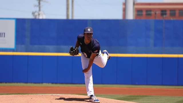 Mitchell Throws Complete Game, Privateers Top McNeese - Vimarsana News