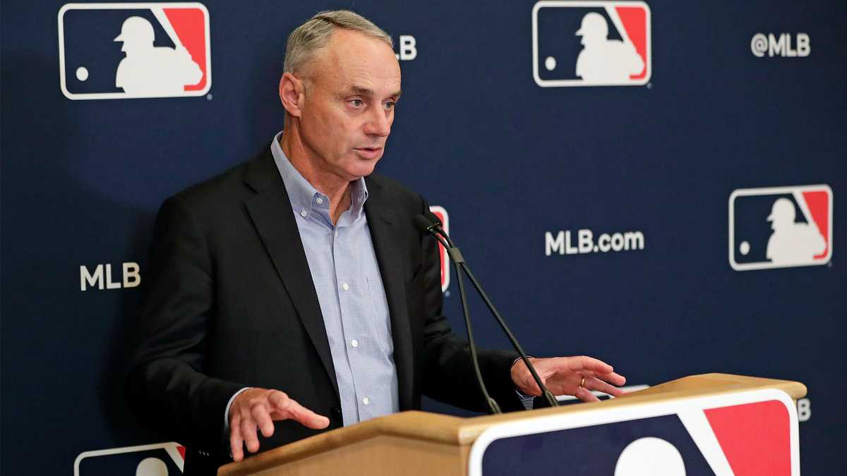 Red Sox pledge to 'fully cooperate' with MLB investigation of replay room  use