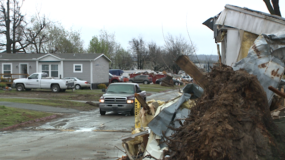 arkansas officials to assess tornado damage