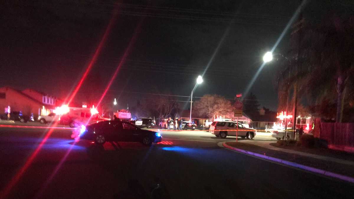 Hourslong standoff ends with person in Modesto PD custody