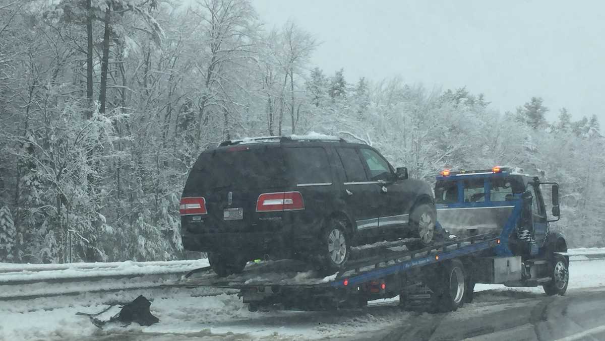 Heavy, wet snow slows Monday morning commute