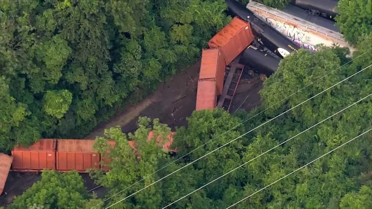 Train derails in Montgomery County, Pennsylvania