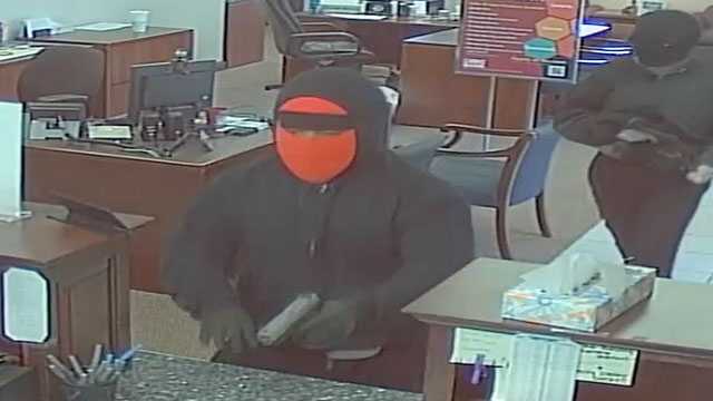 Police Searching For Two Who Robbed Moore Bank At Gunpoint 7190