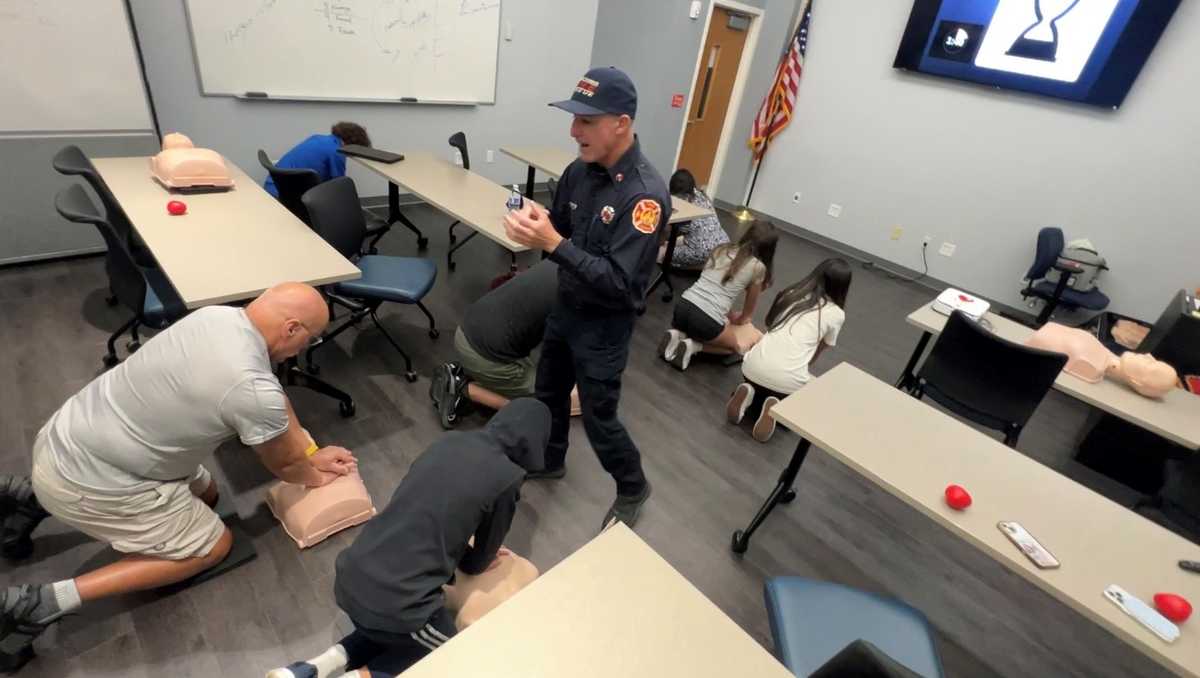 CPR classes Palm Beach Gardens residents look to Fire Rescue to teach