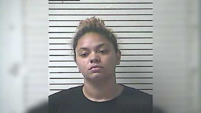 Radcliff woman arrested after dead dogs found in home - Vimarsana News