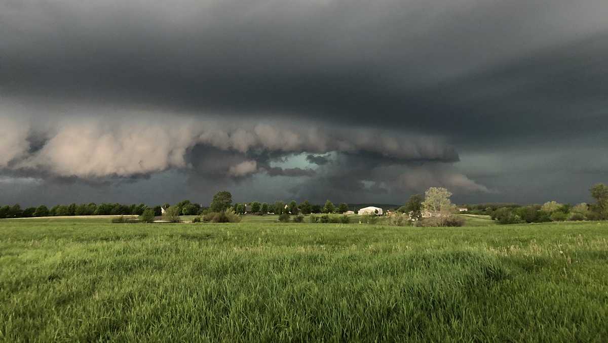 SCARY CLOUDS: Monday’s severe storms create frightening looking clouds