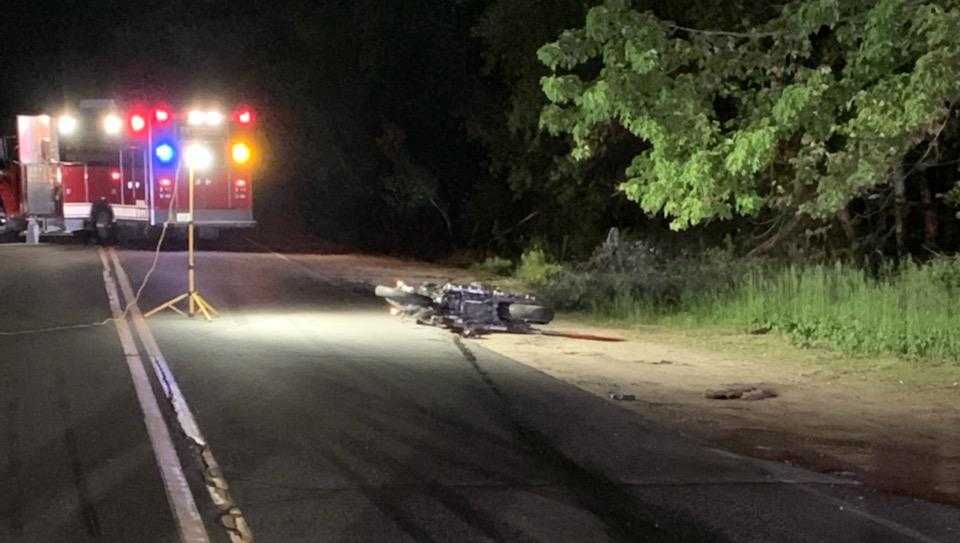 Motorcyclist airlifted to hospital after crash in Fryeburg