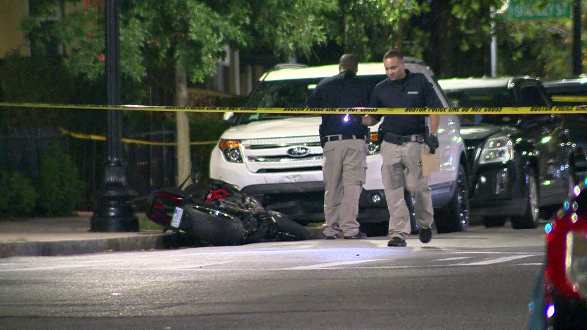 Motorcyclist seriously injured in crash in Boston