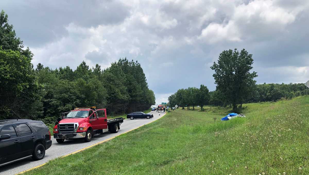 Coroner responds to motorcycle crash in Spartanburg