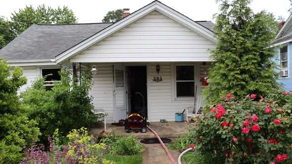 Firefighters find 2 dogs found dead in Mount Airy house fire