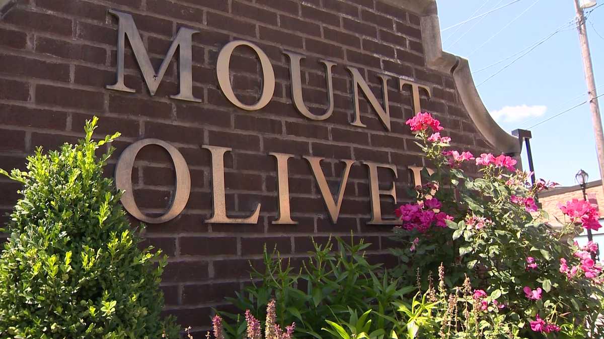 Ask Kelly The Independence Of Mount Oliver