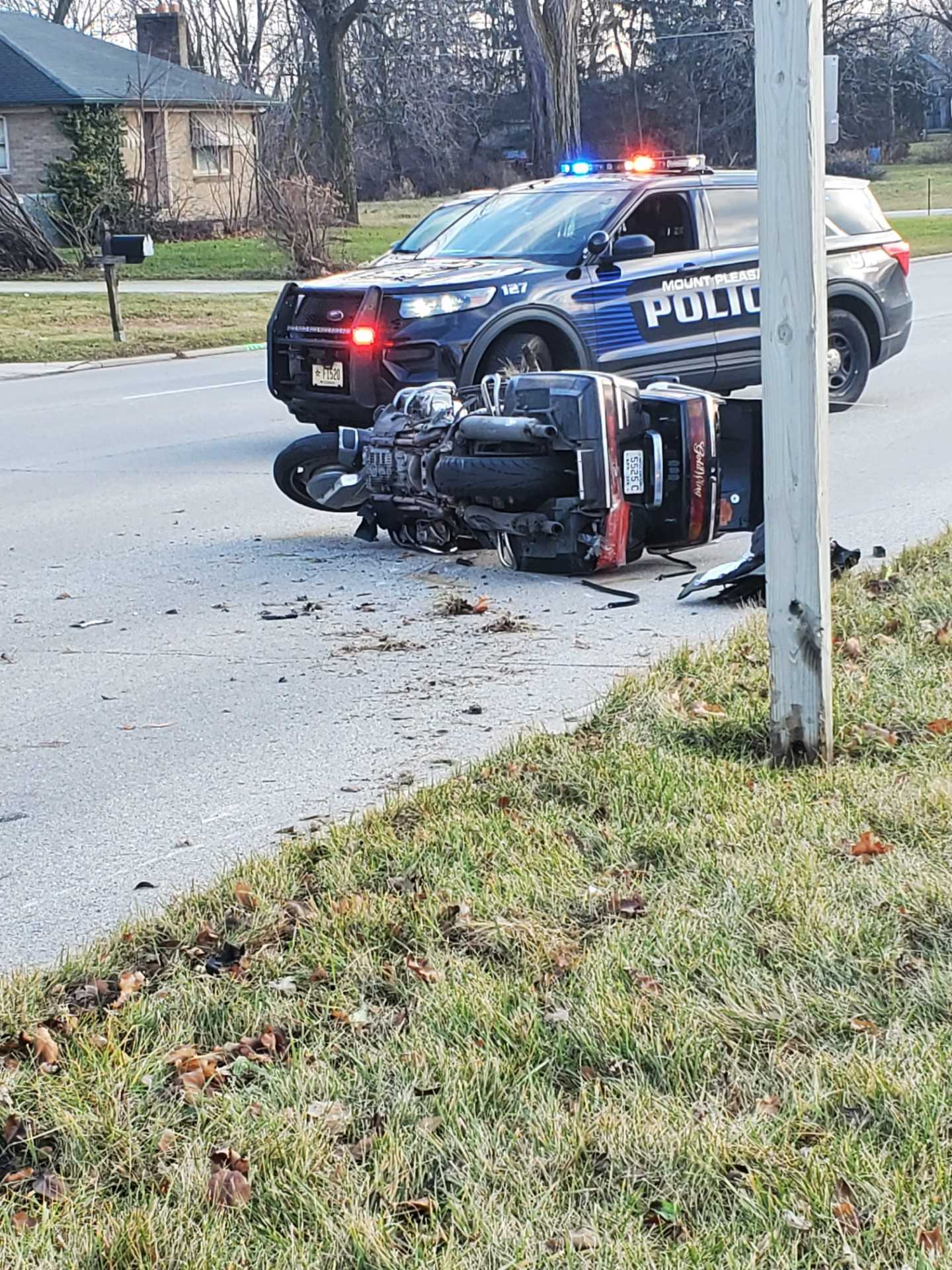 Police Close Lanes In Mount Pleasant For Motorcycle, Car Crash