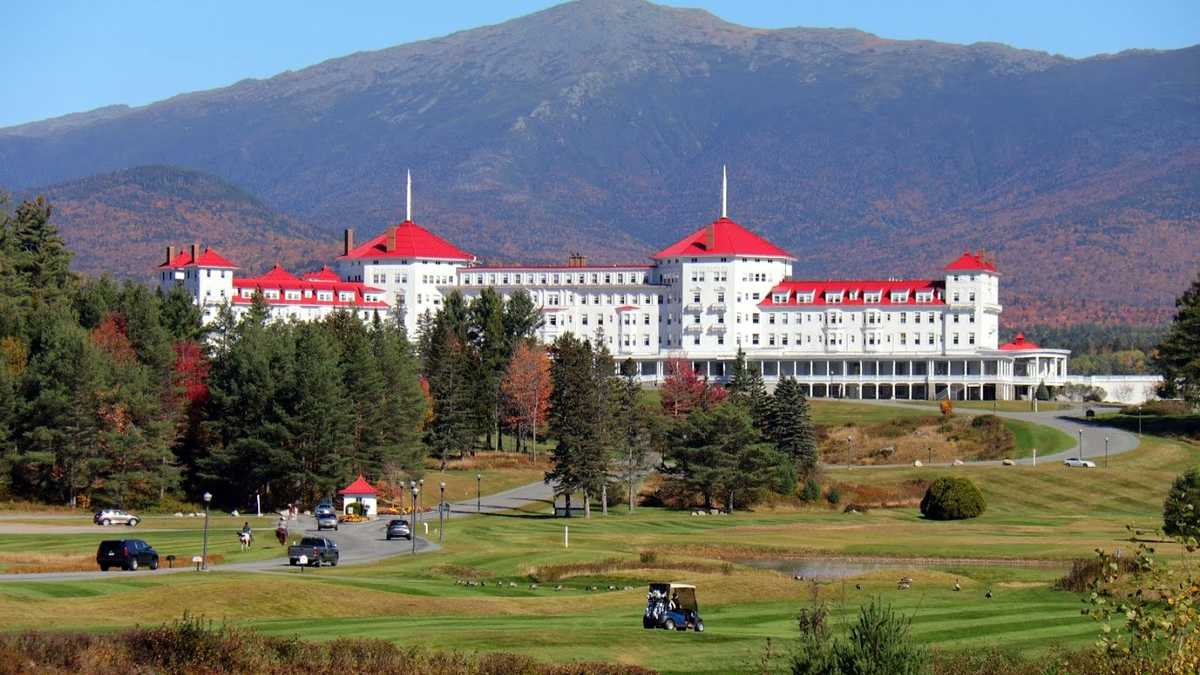 Missing hiker found at luxury hotel in the White Mountains