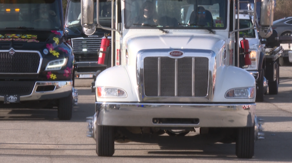'There's danger wherever you look:' Families of fallen wreckers urge drivers to move over and slow down - Vimarsana News