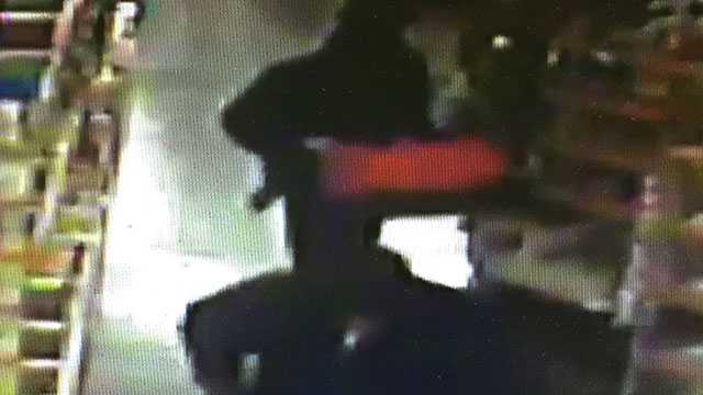 Caught on Camera: Burglars steal drugs from Canton pharmacy