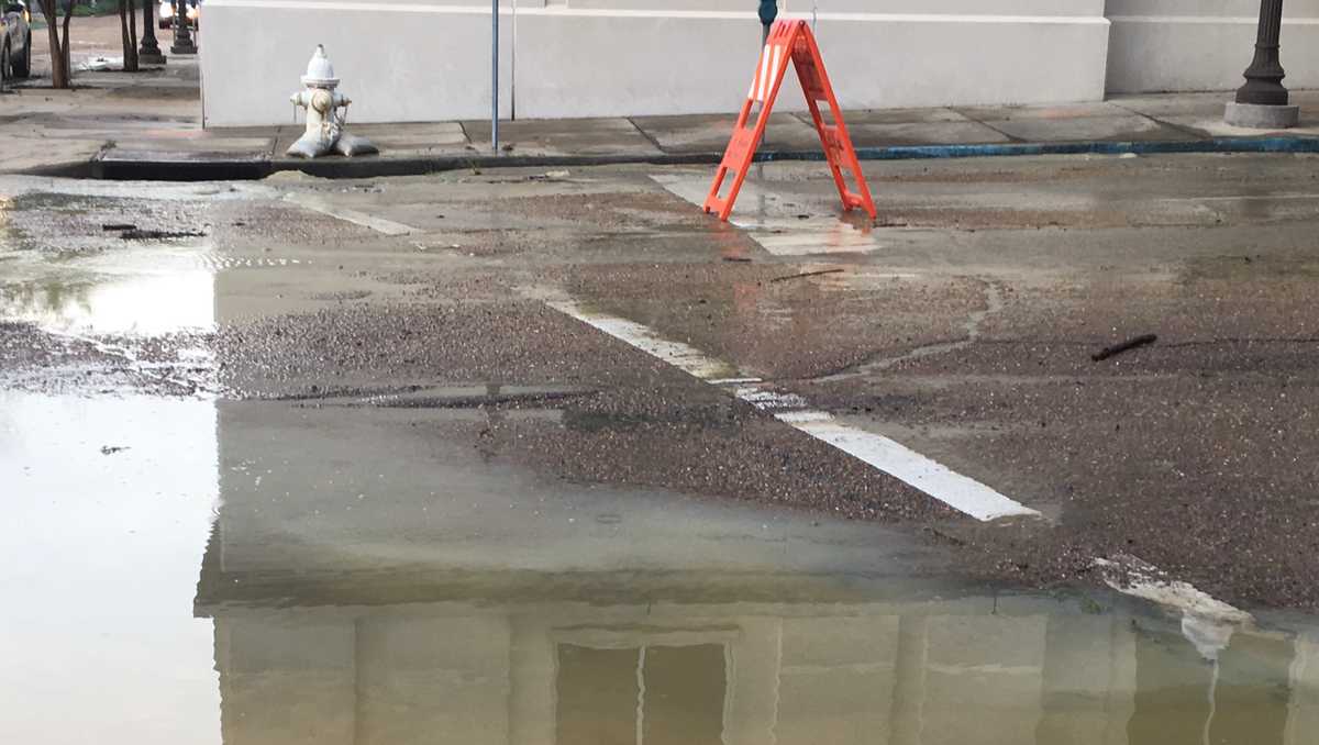 Water line breaks in downtown Jackson