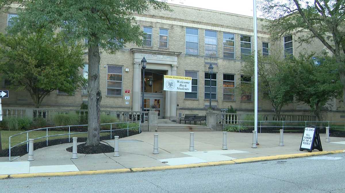Thousands of students in Mt. Lebanon return to the classroom for the first day of school