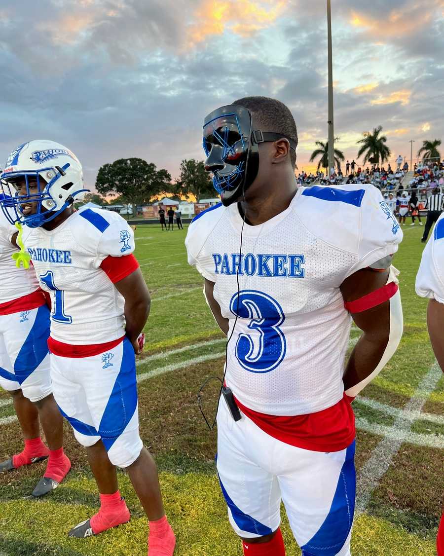 High school football: Palm Beach Lakes routs Glades Central, 41-13