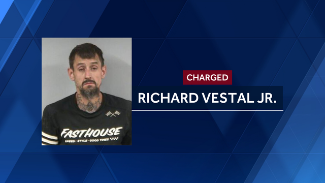North Carolina: Easter Sunday motorcycle chase ends with a crash - Vimarsana News