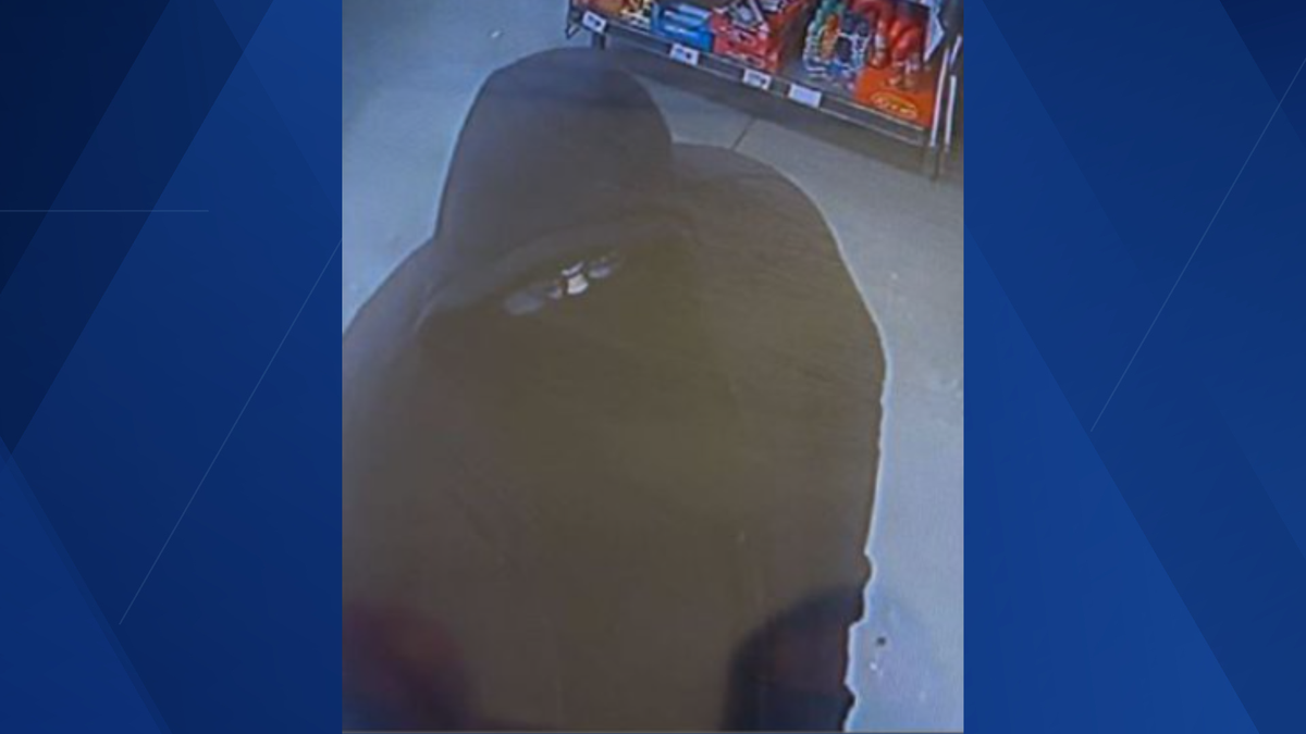 Lee County investigating robbery at Lehigh Acres gas station